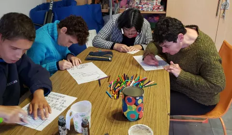 Confiamos en ti para seguir fomentando nuestros talleres Confiamos en ti para seguir fomentando nuestros talleres